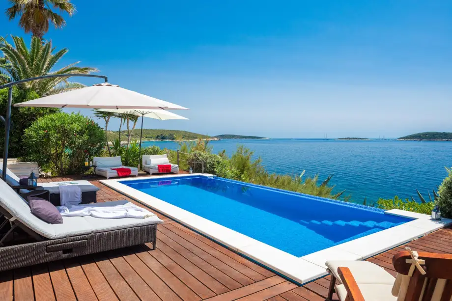 Villa with pool overlooking Adriatic Sea on Vis Island